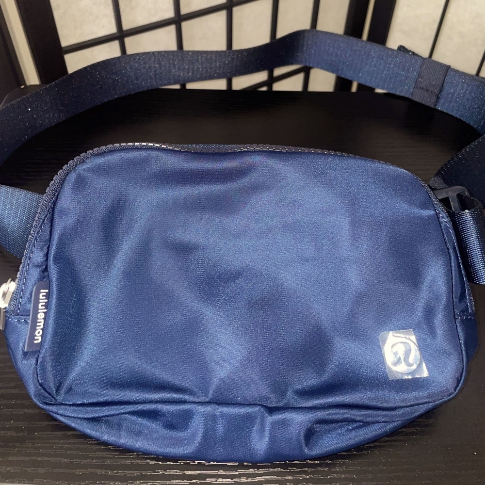 Lululemon Athletica Navy Blue Bag